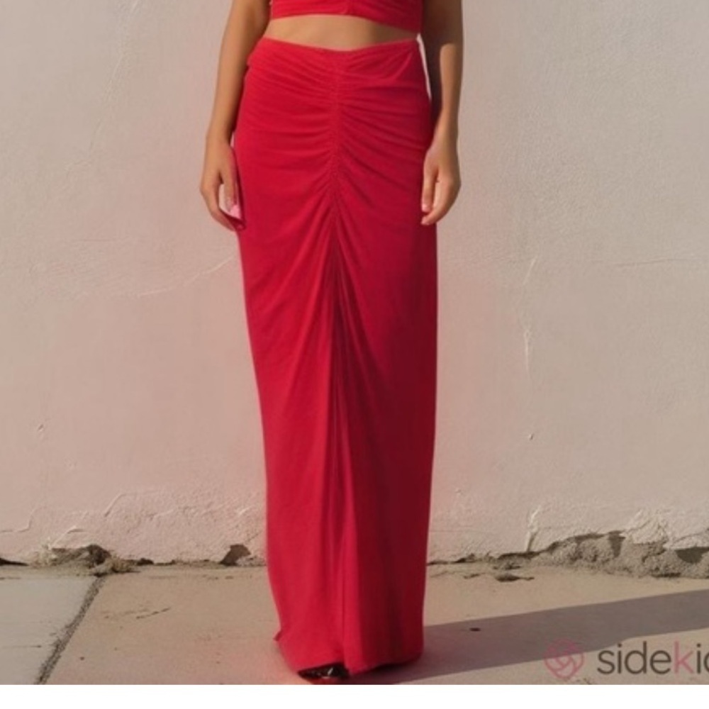 House of Harlow 1960 Barbie Pink Ruched Skirt